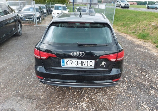 Audi A4 cena 65900 przebieg: 212000, rok produkcji 2016 z Marki małe 79